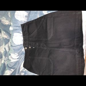 Black size 5 hollister skirt